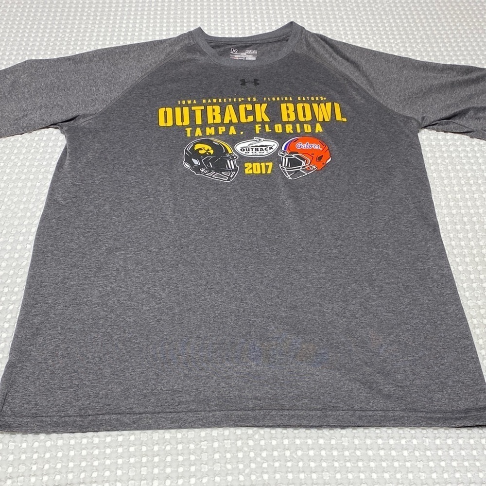 Under Armour T-shirt Iowa Hawkeyes Outback Bowl 2017 Graphic Loose Fit Medium